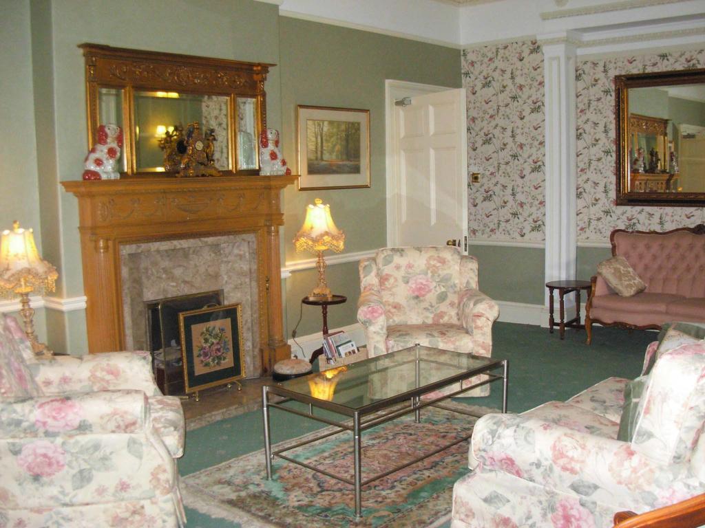 Ees Wyke Country House Near Sawrey Exterior photo